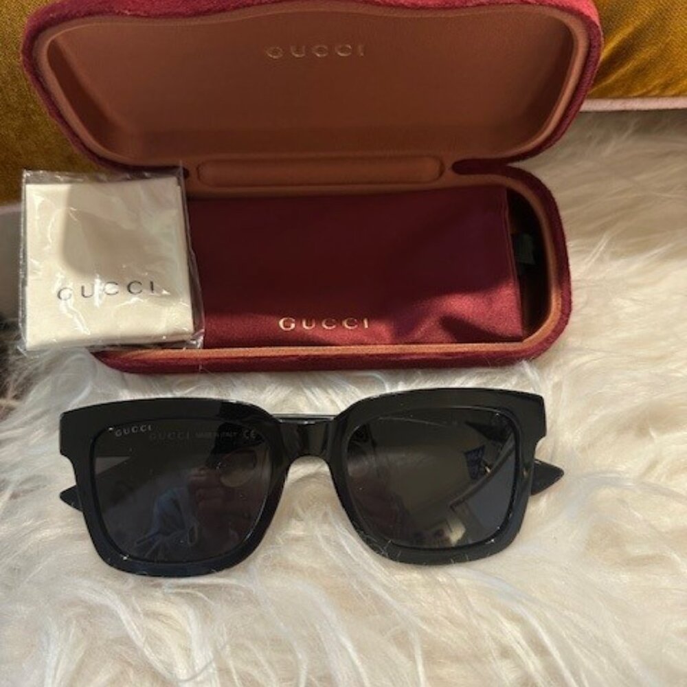 New Gucci GG0001SN 52MM Black Unisex Sunglasses